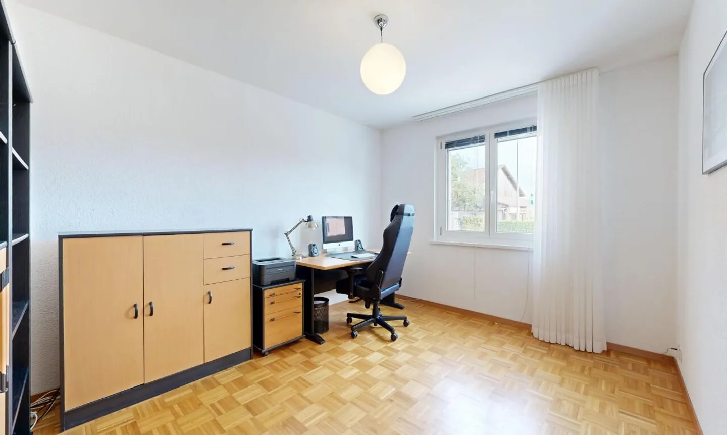 Gollion 3.5 room apartment with garden and garage box - Photo 8 of 11