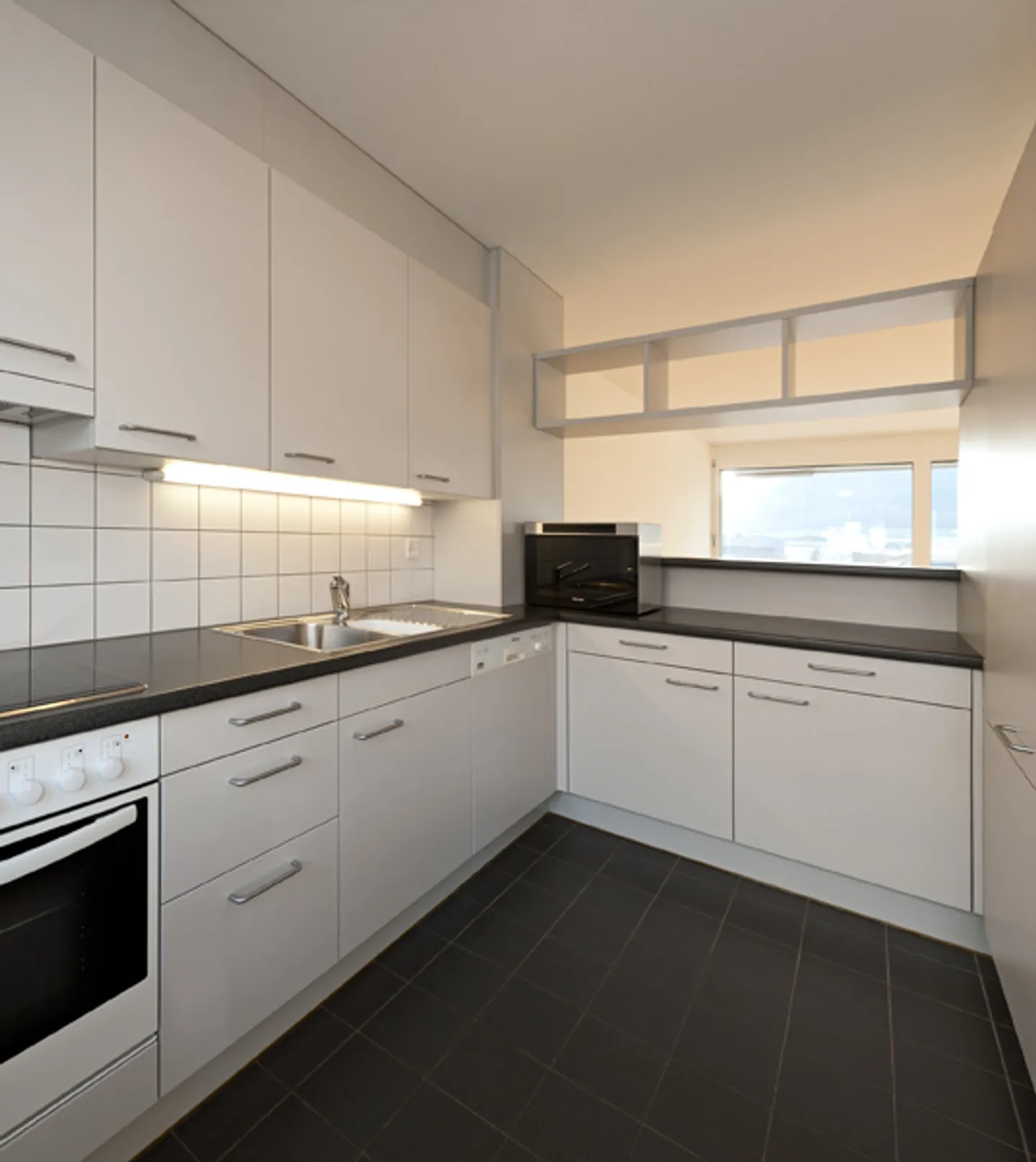 AFFITTARE SENZA DEPOSITO - Benvenuti nella vostra nuova casa! - Foto 4 di 8