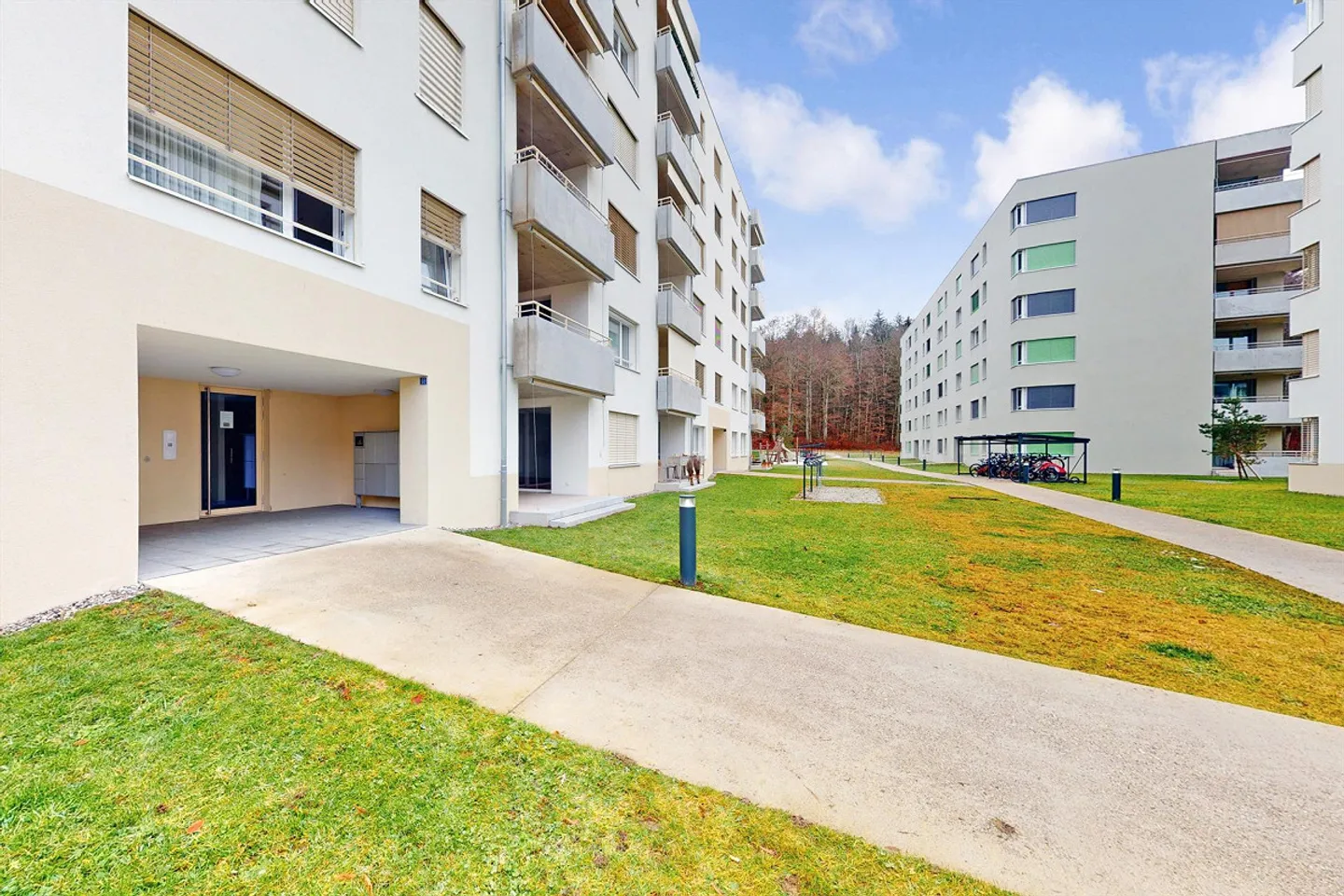 A due passi dalla foresta dei Bouleyres - Foto 1 di 3