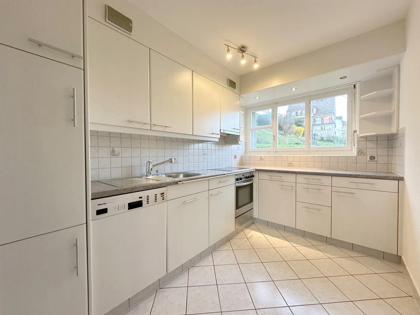 Charmante Wohnung in Kilchberg - Foto 10 von 12