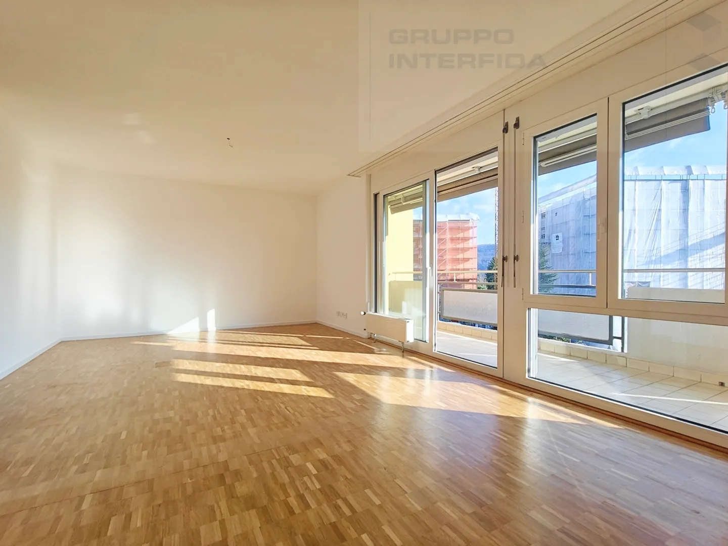 APPARTEMENT LUMINEUX DE 3,5 PIÈCES À MORBIO INFERIORE - Photo 1 sur 9