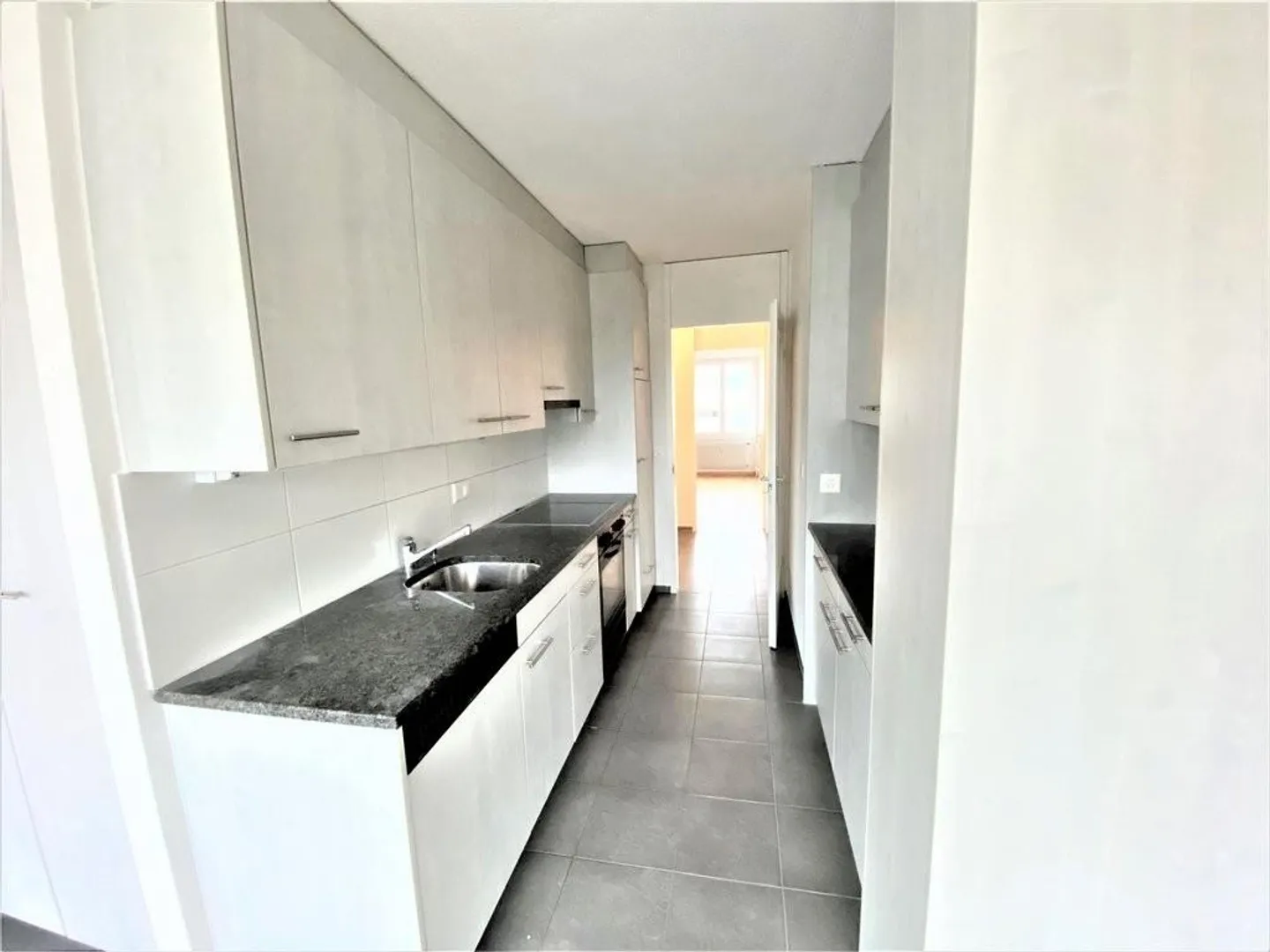 Your oasis of well-being in the heart of Ostermundigen - Photo 2 of 7