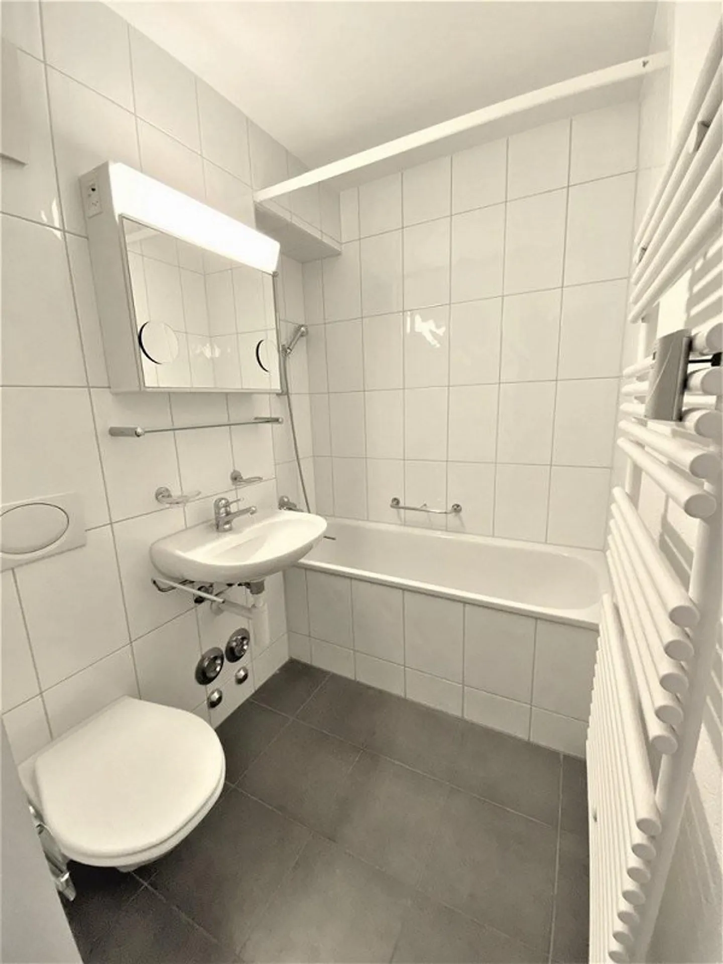 Your oasis of well-being in the heart of Ostermundigen - Photo 3 of 7