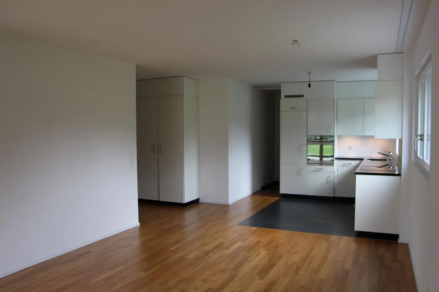 Moderne 3.5-Zimmerwohnung - Foto 4 von 6