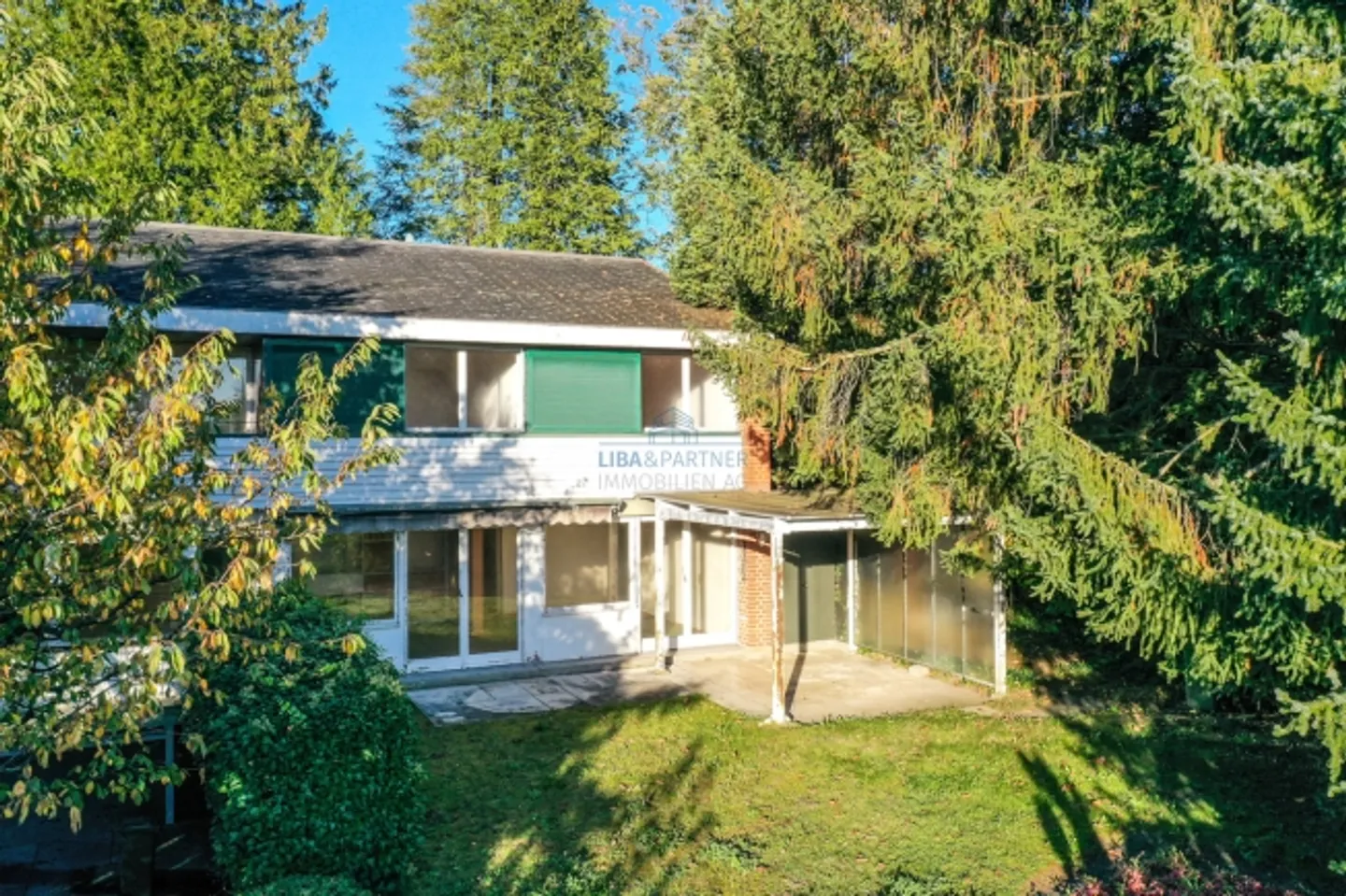 Opportunité unique de vivre avec une vue dégagée sur Bâle - Photo 3 sur 13