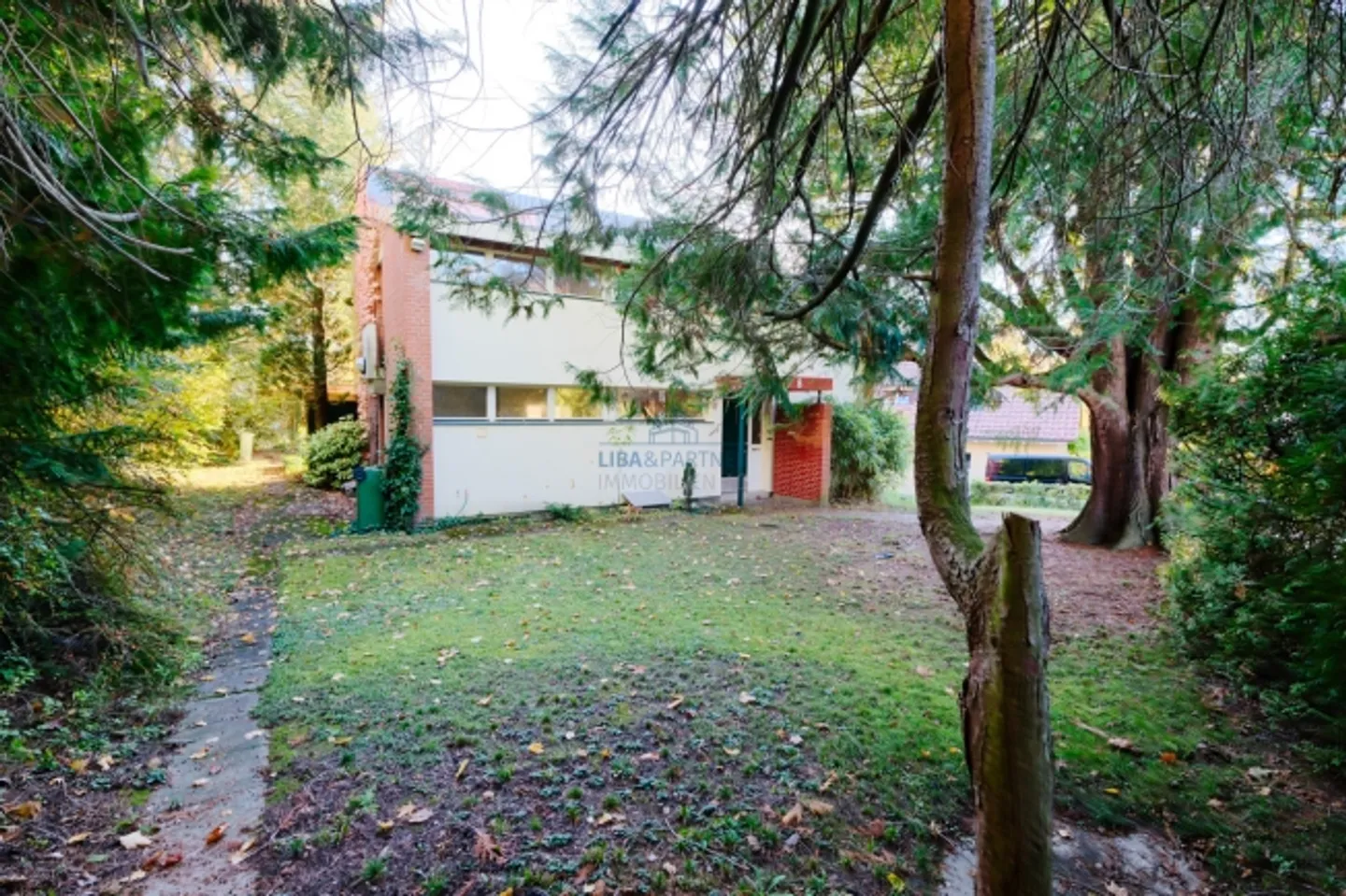 Opportunité unique de vivre avec une vue dégagée sur Bâle - Photo 4 sur 13