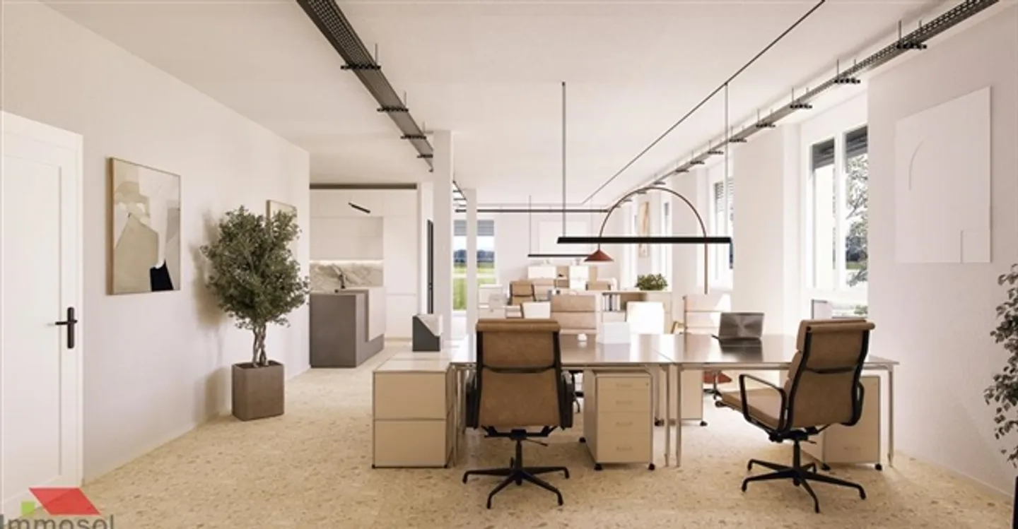 Commercial Space in Prime Location - Photo 6 of 6