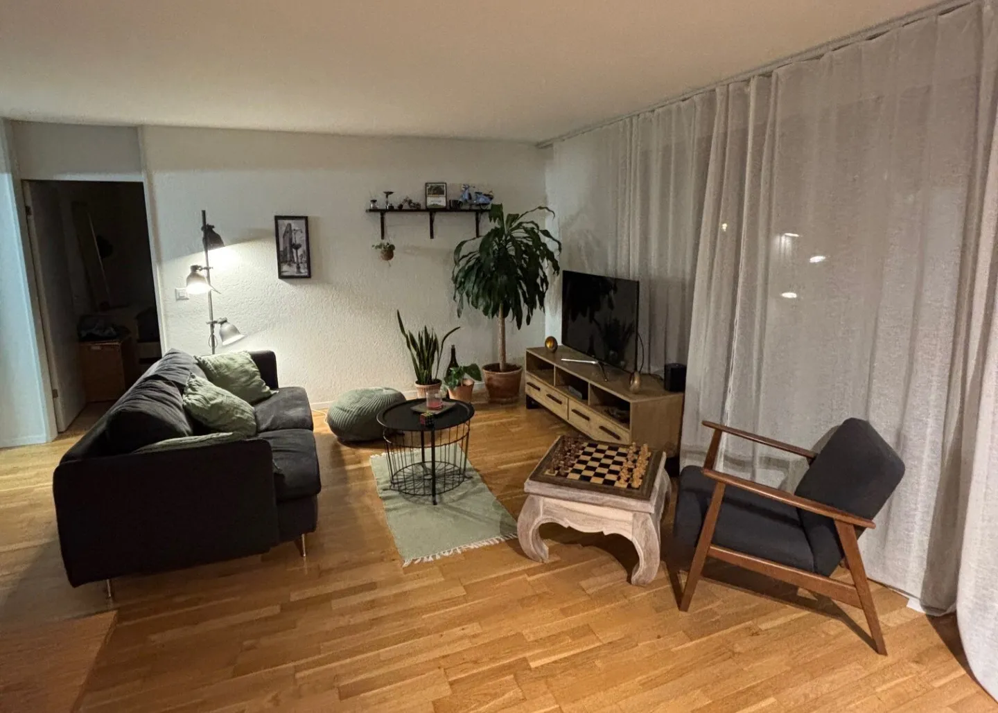 Charming Apartment with Terrace - Photo 1 of 7