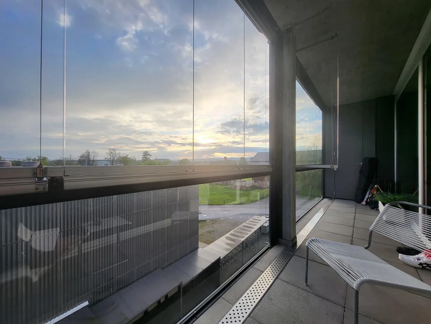 Stylish Loft in Zug with Views - Photo 11 of 13