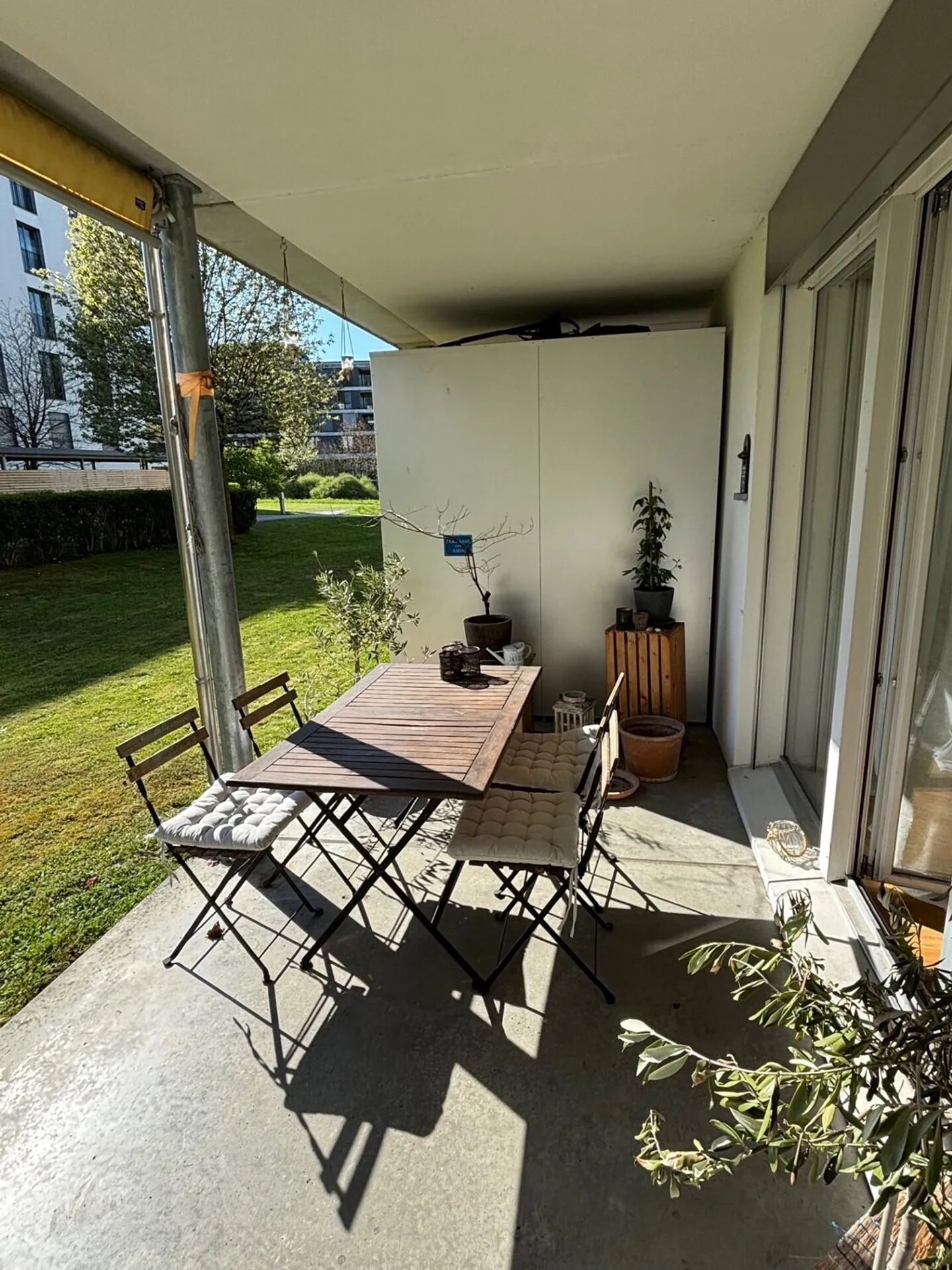 Charming Apartment with Terrace - Photo 6 of 7