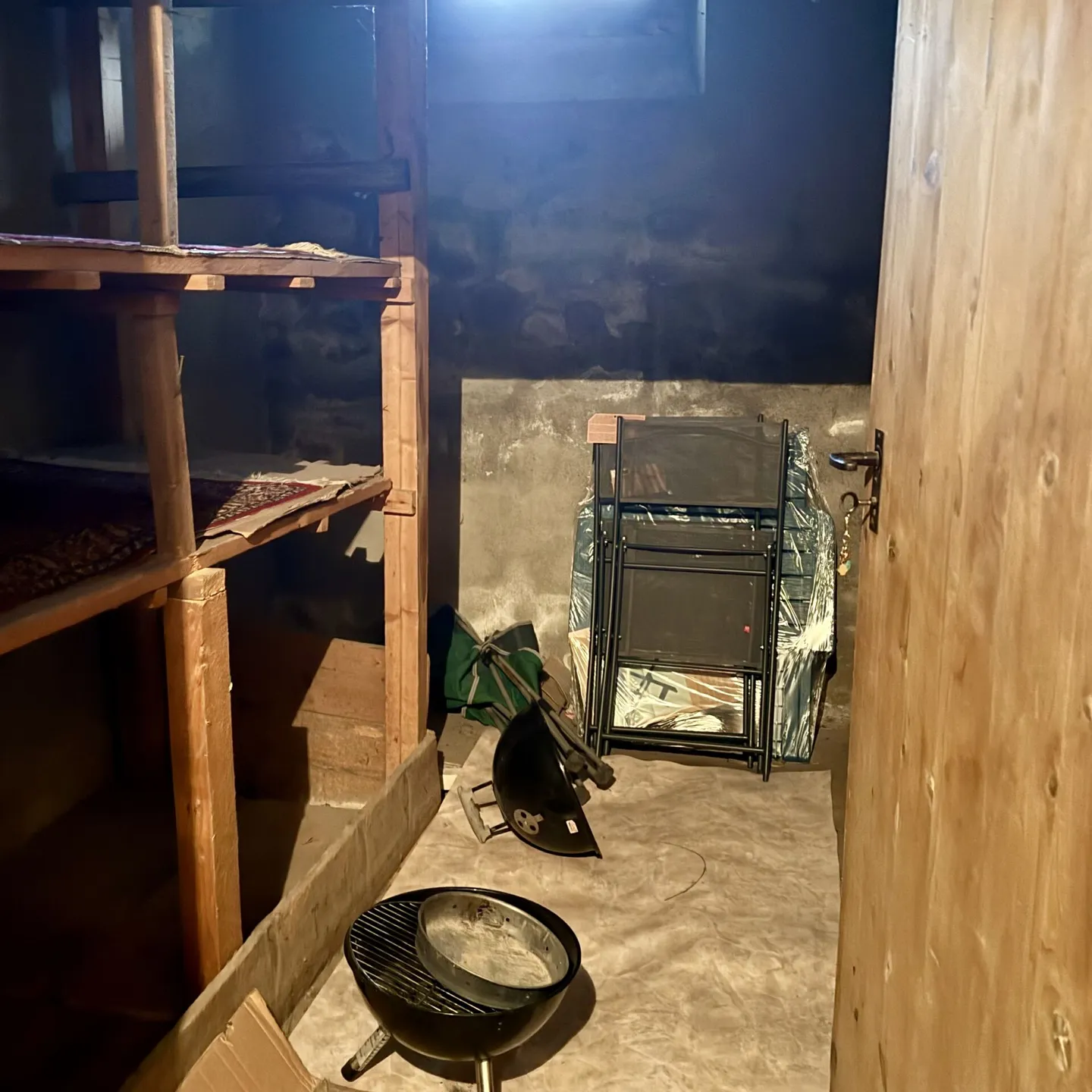 Edificio con 3 appartamenti e capannone indipendente. - Foto 10 di 15