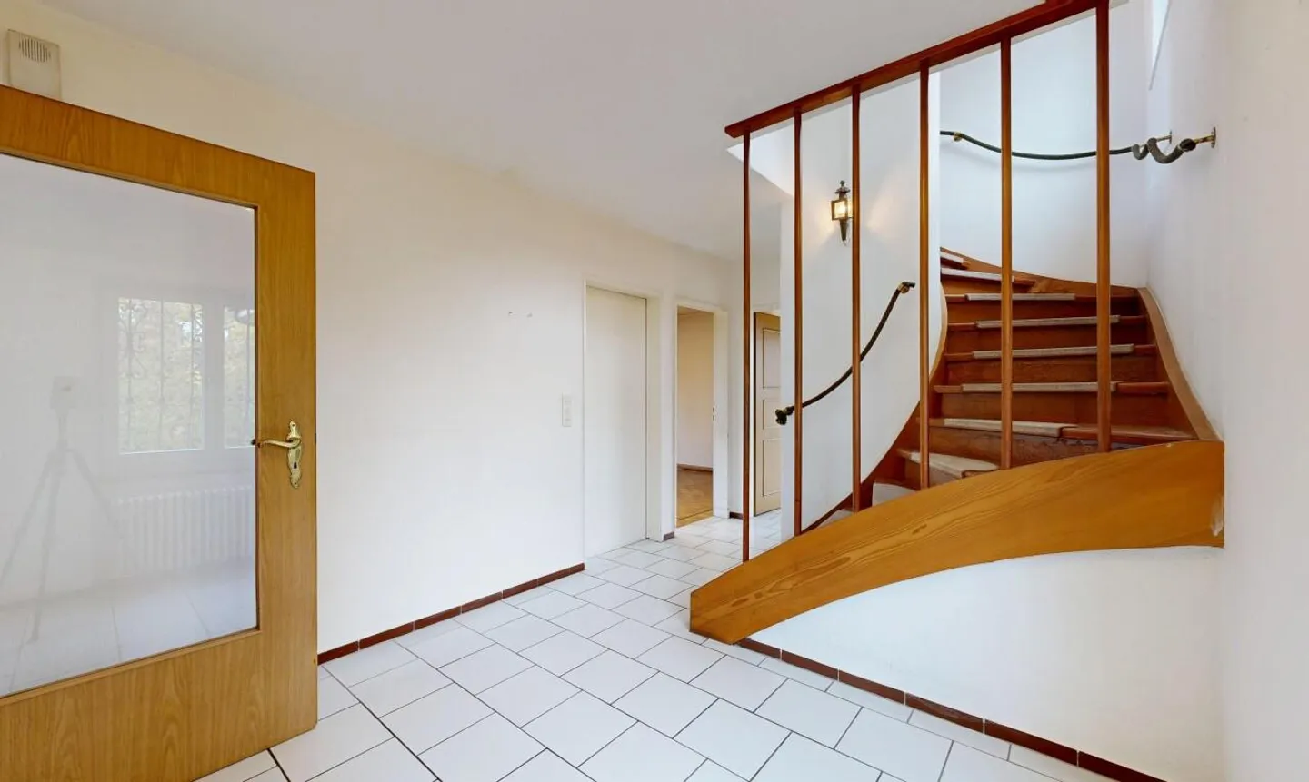 Casa unifamiliare indipendente di 4,5 locali a Rümlang - Foto 9 di 11