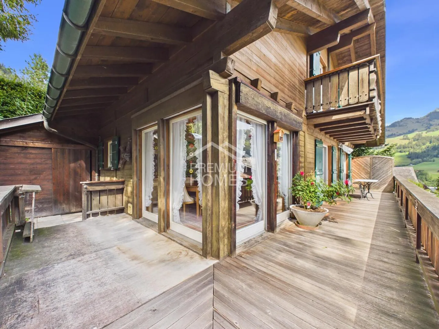 Un chalet, deux unités, de nombreuses possibilités - Votre chance ! - Photo 11 sur 13