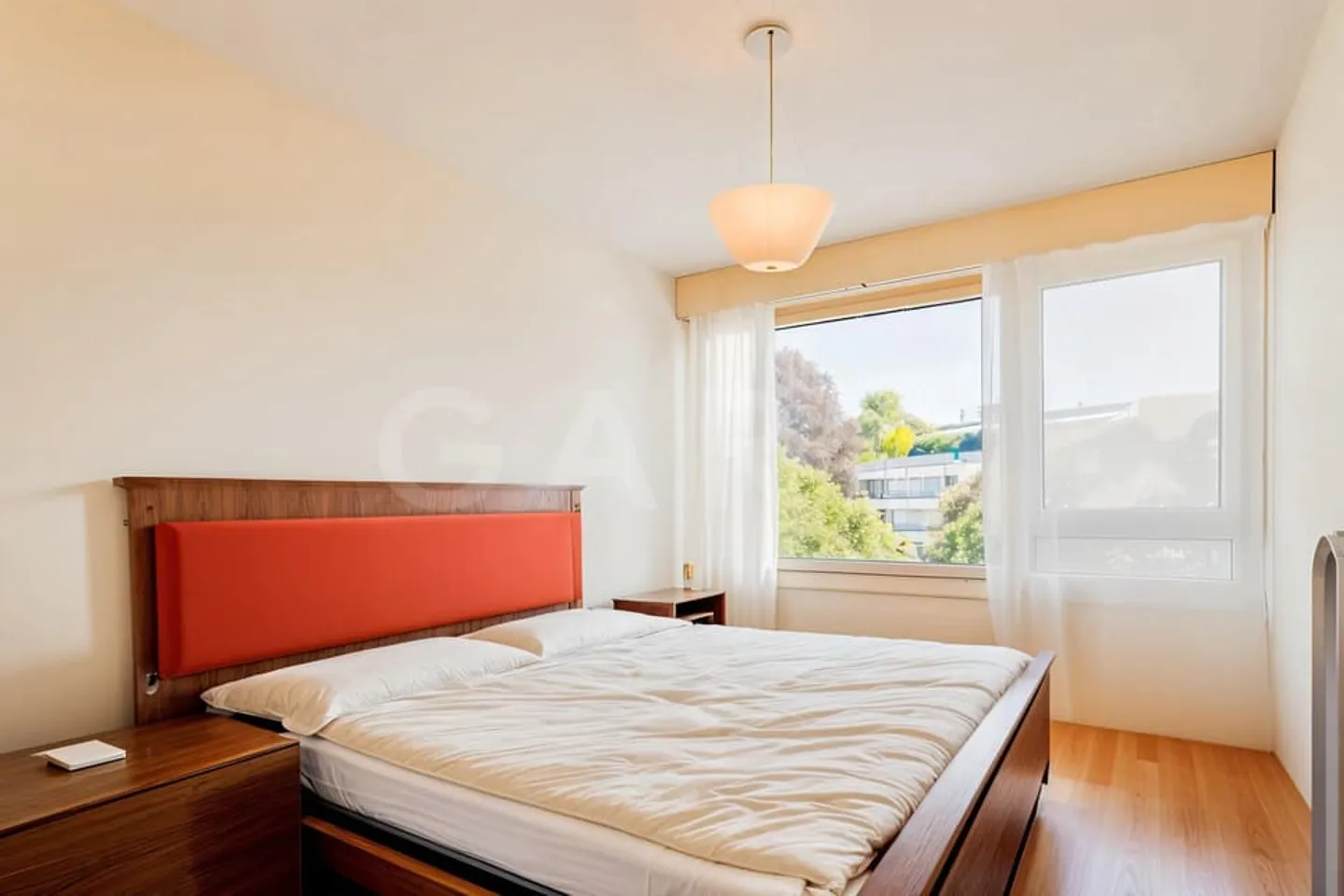 7 rooms Apartment - Photo 4 of 8