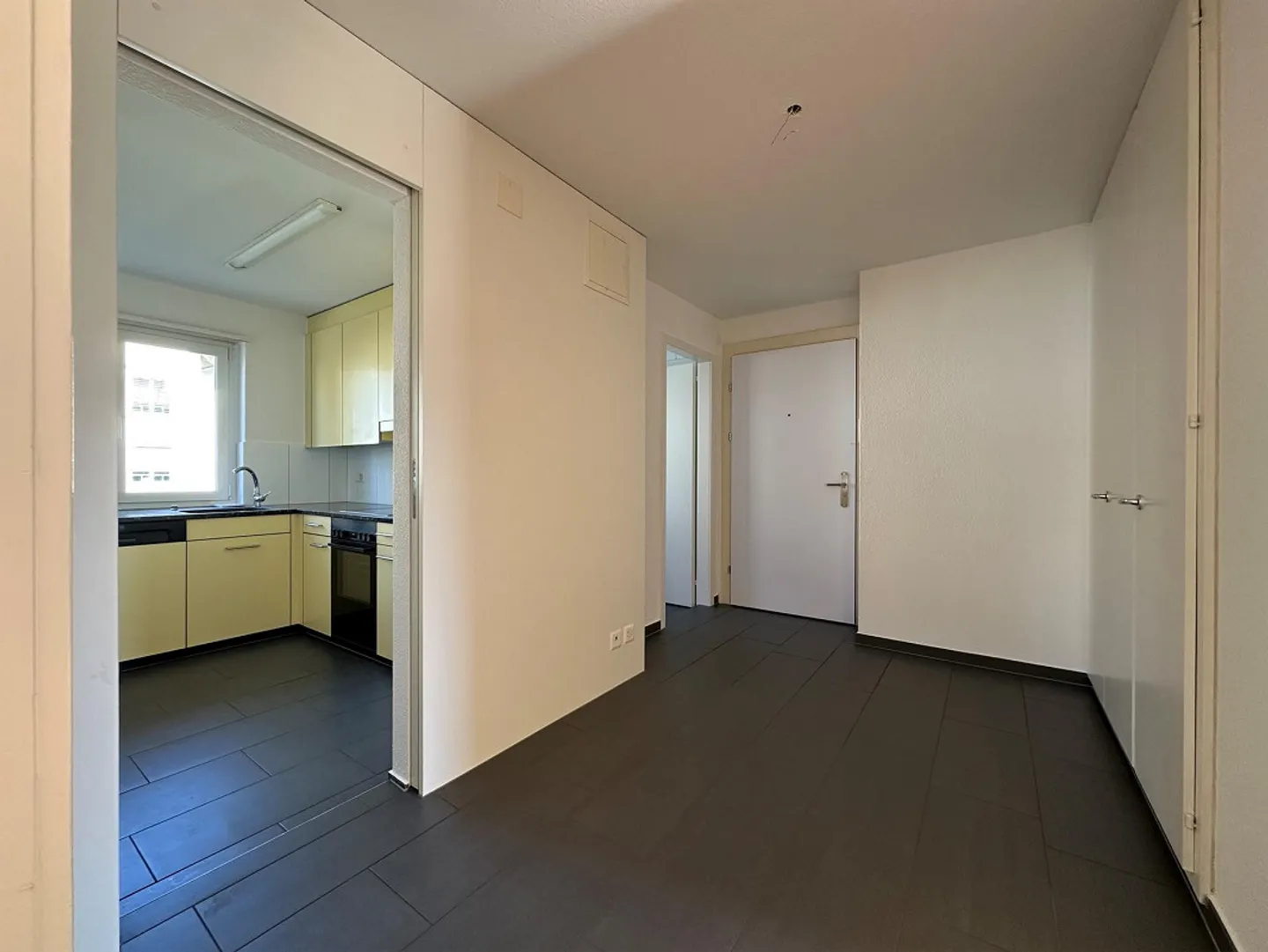 Your new home in the heart of Eschenbach! - Photo 3 of 10