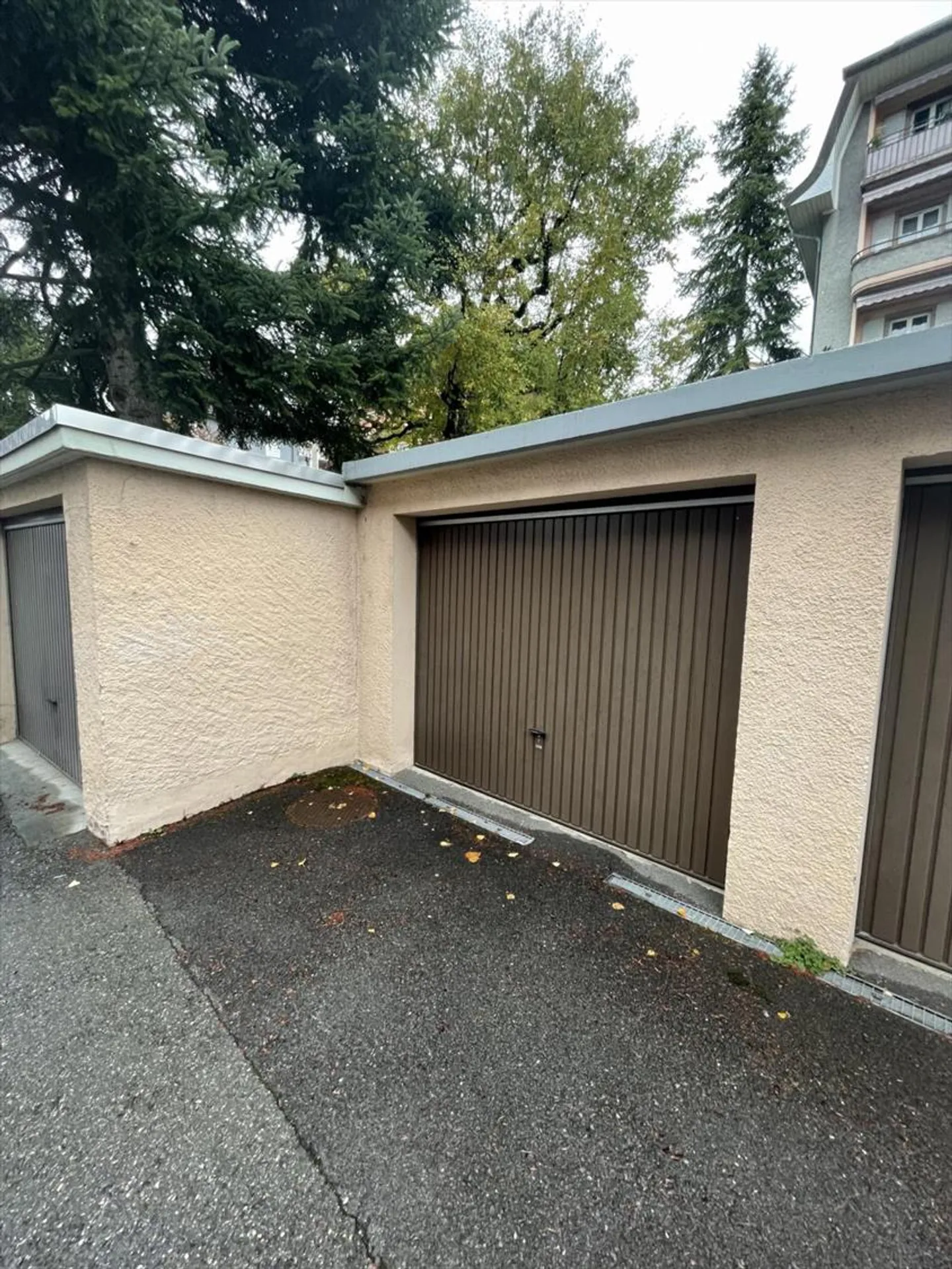 Garage - Photo 1 of 3