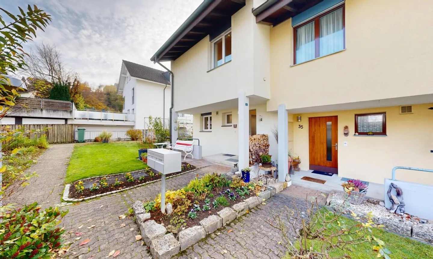 Vivre avec charme – Votre maison avec espace, style et atmosphère chaleureuse - Photo 2 sur 11