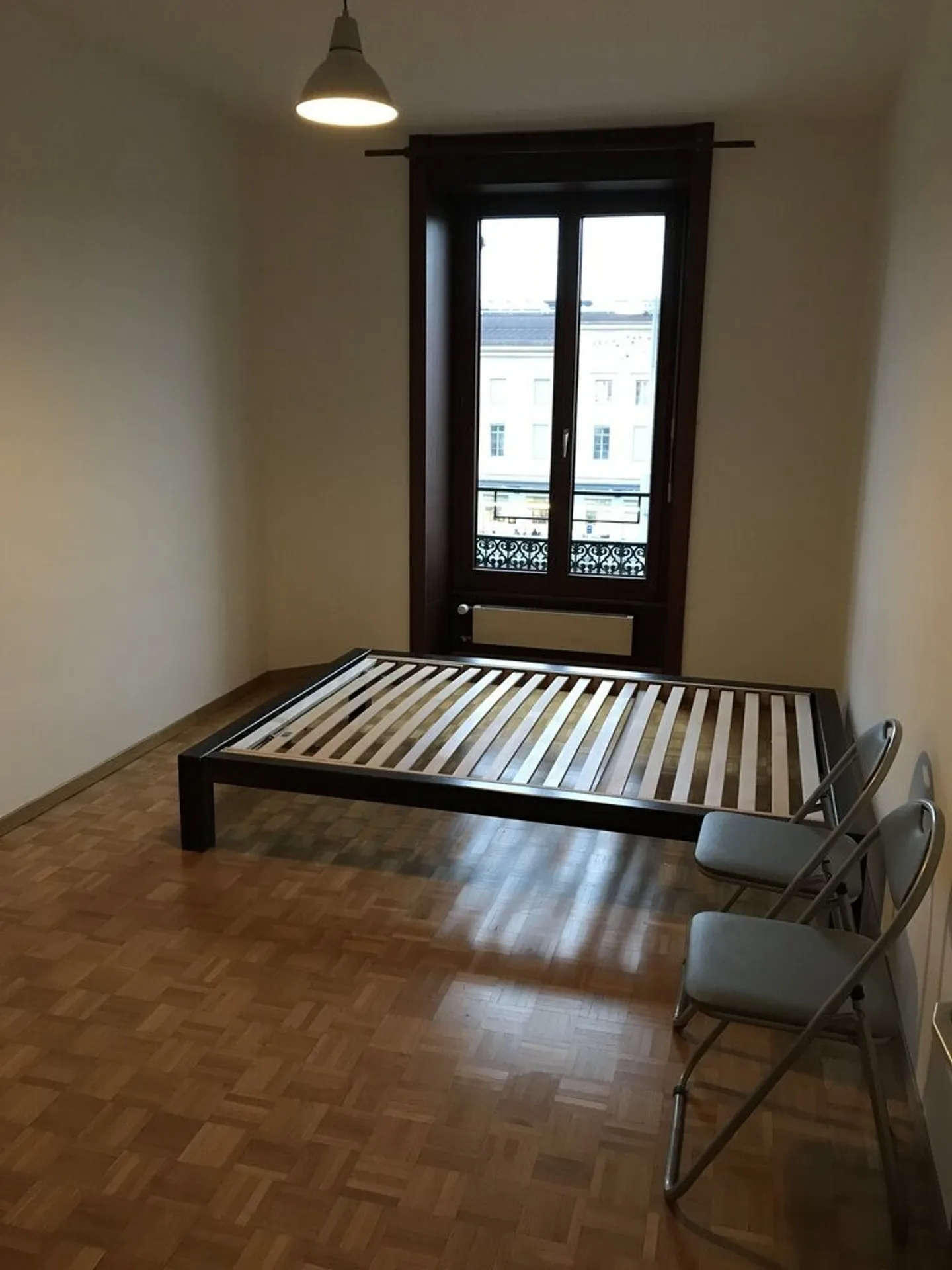 In affitto - Appartamento 2.5 locali in Place Cornavin - Foto 3 di 5