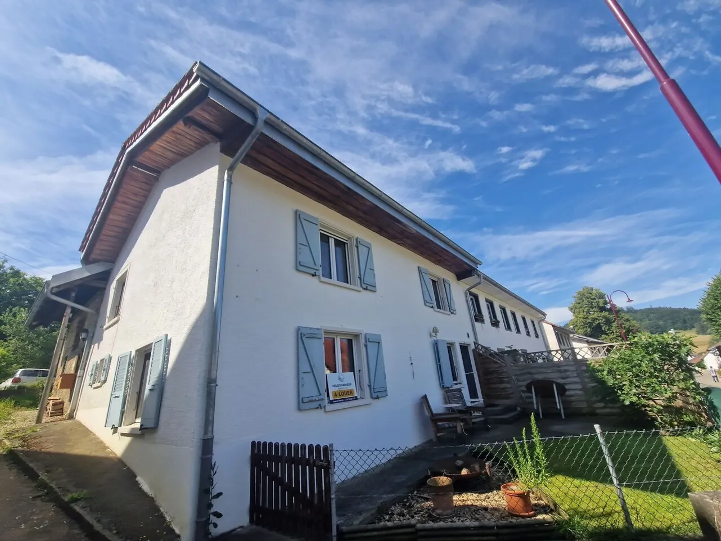 Casa singola in affitto - Foto 2 di 13