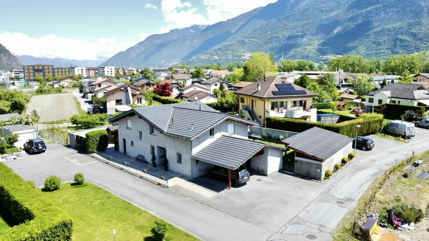 Villa indipendente con 7,5 camere a Fully - Foto 9 di 32