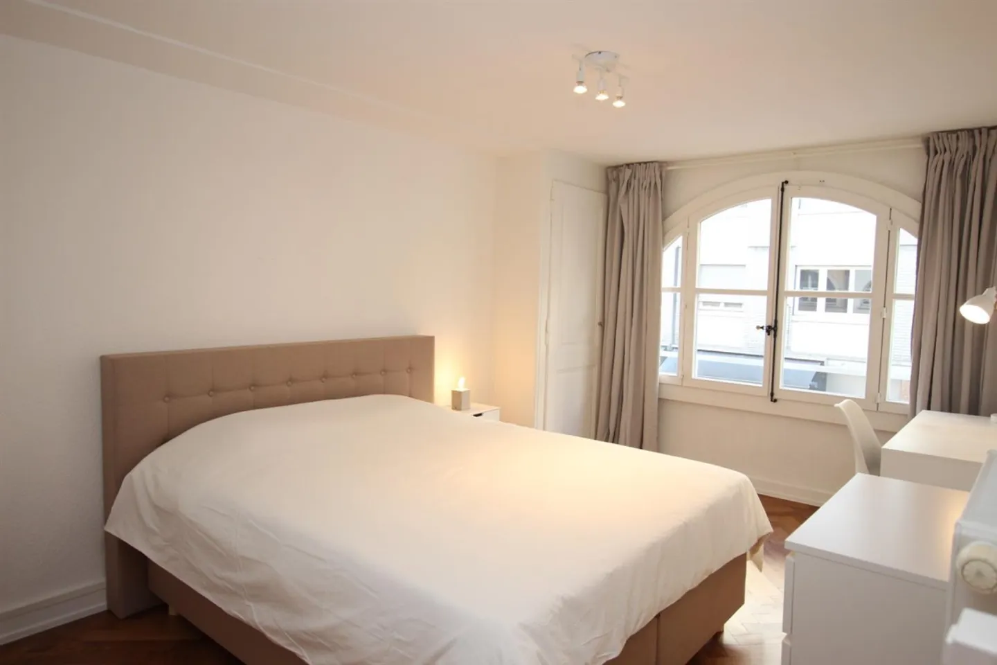 Charmante Wohnung Am See - Foto 1 von 5