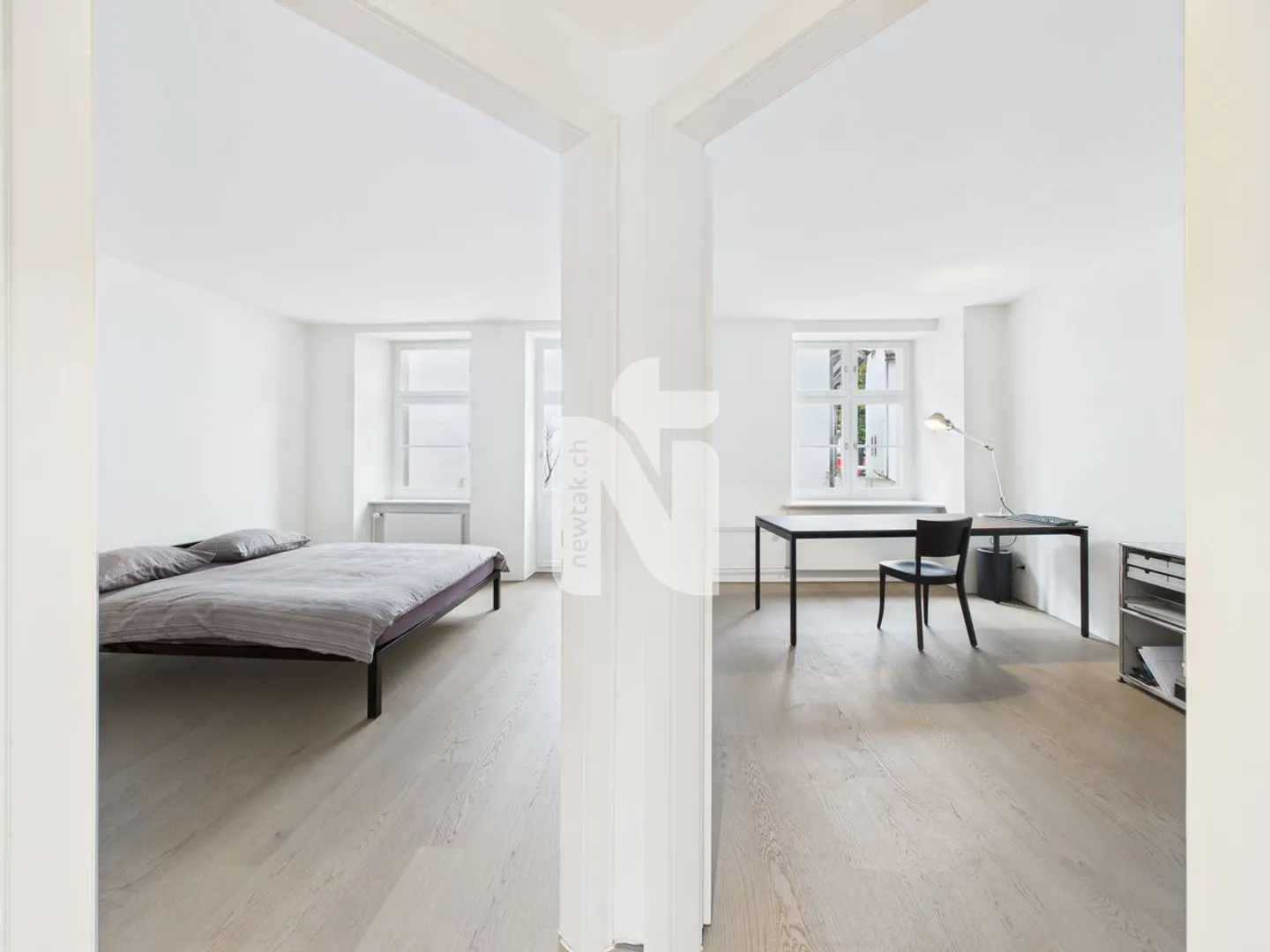 Lichtdurchflutete, möblierte 3.5-Zimmer-Wohnung mit grossem Balkon in zentraler Lage beim Spalentor - Foto 7 von 12