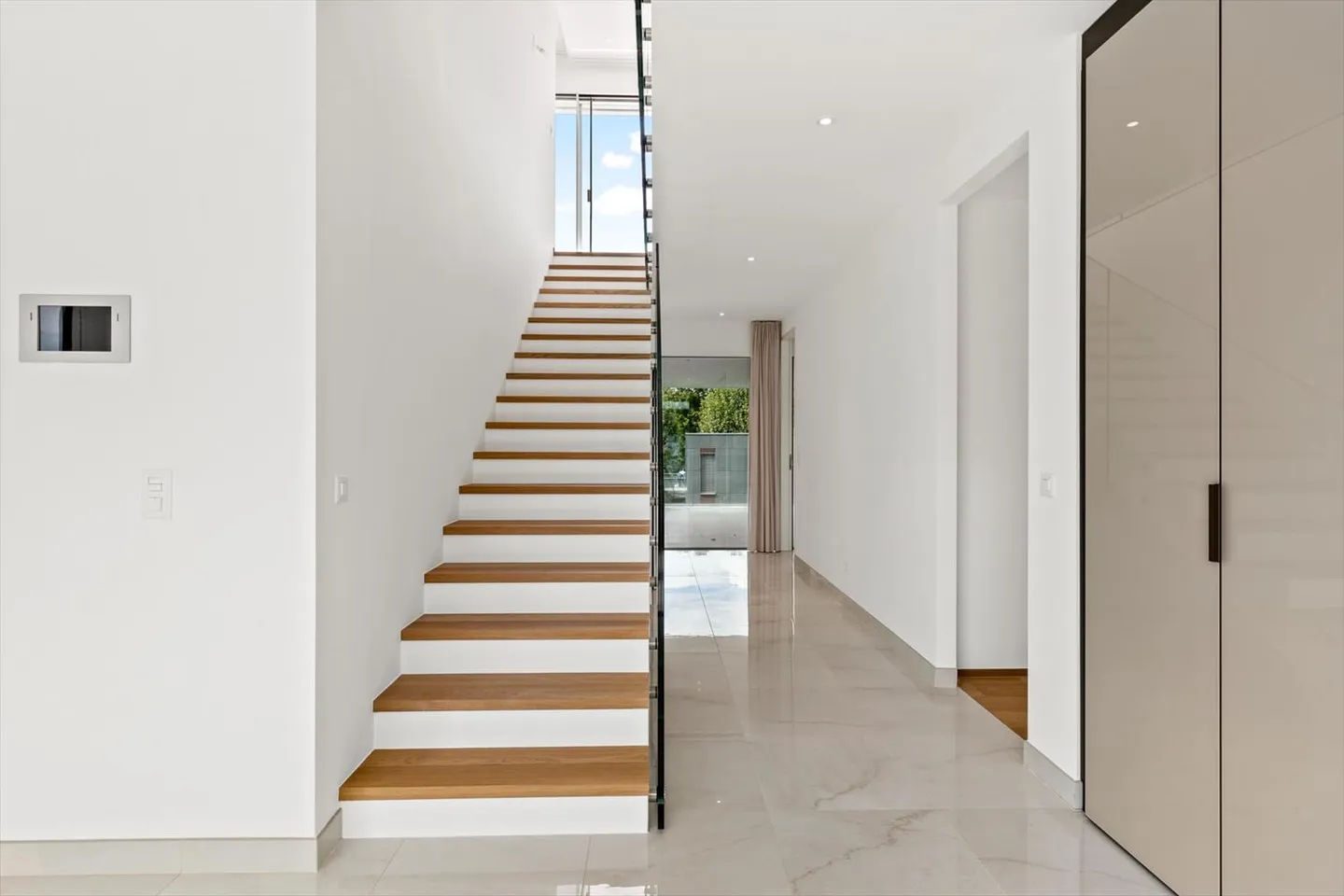 Beautiful Duplex in Cologny - Photo 4 of 11
