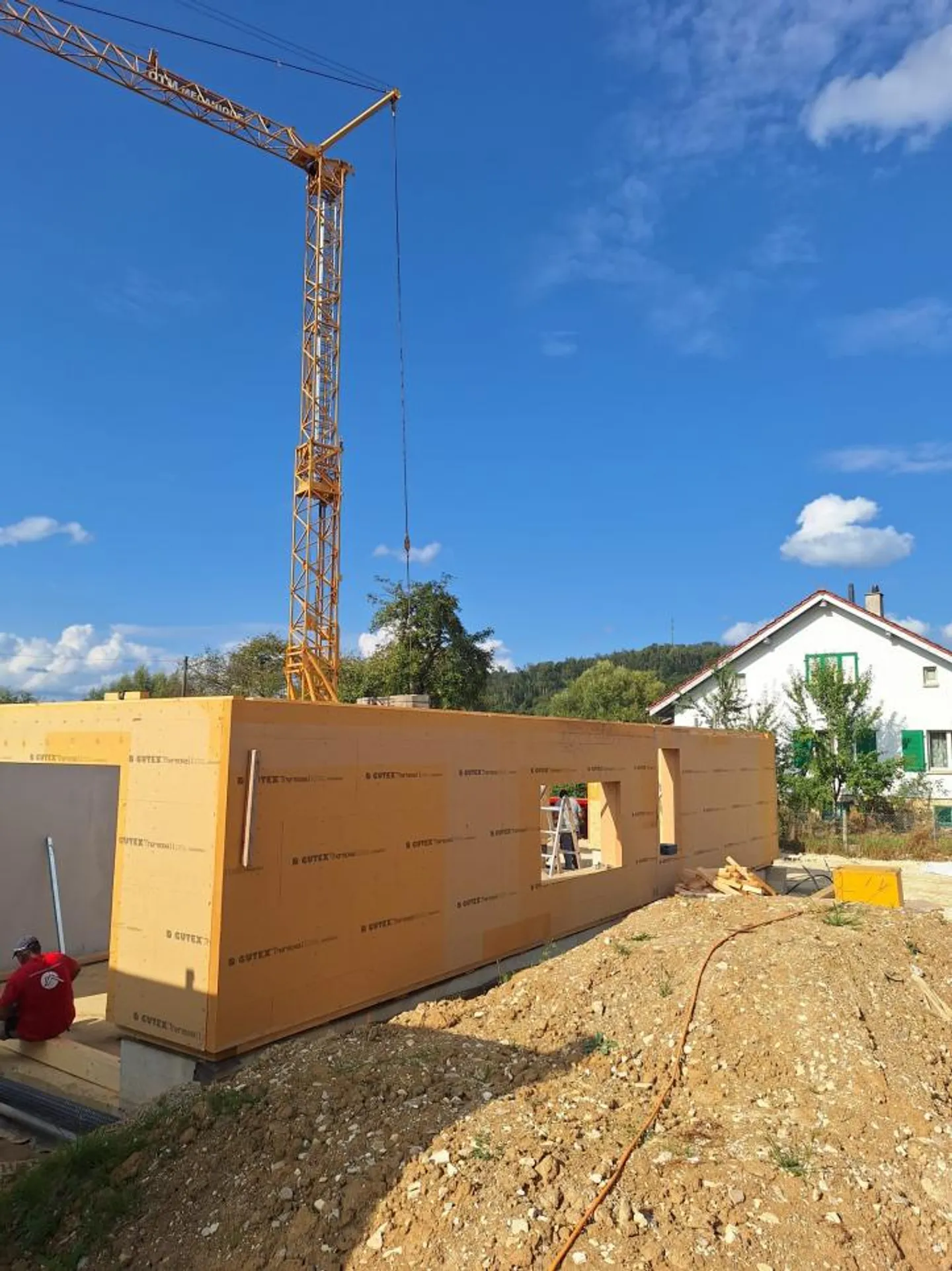 Mehrfamilienhaus mieten - Foto 2 von 10