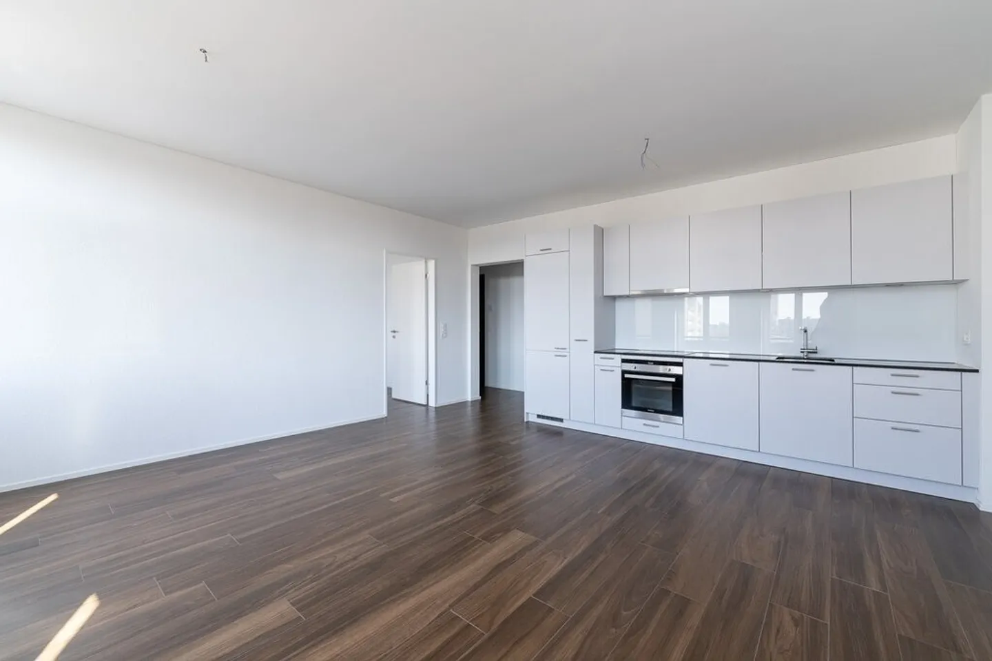 Living experience with quality of life and comfort - Photo 2 of 5