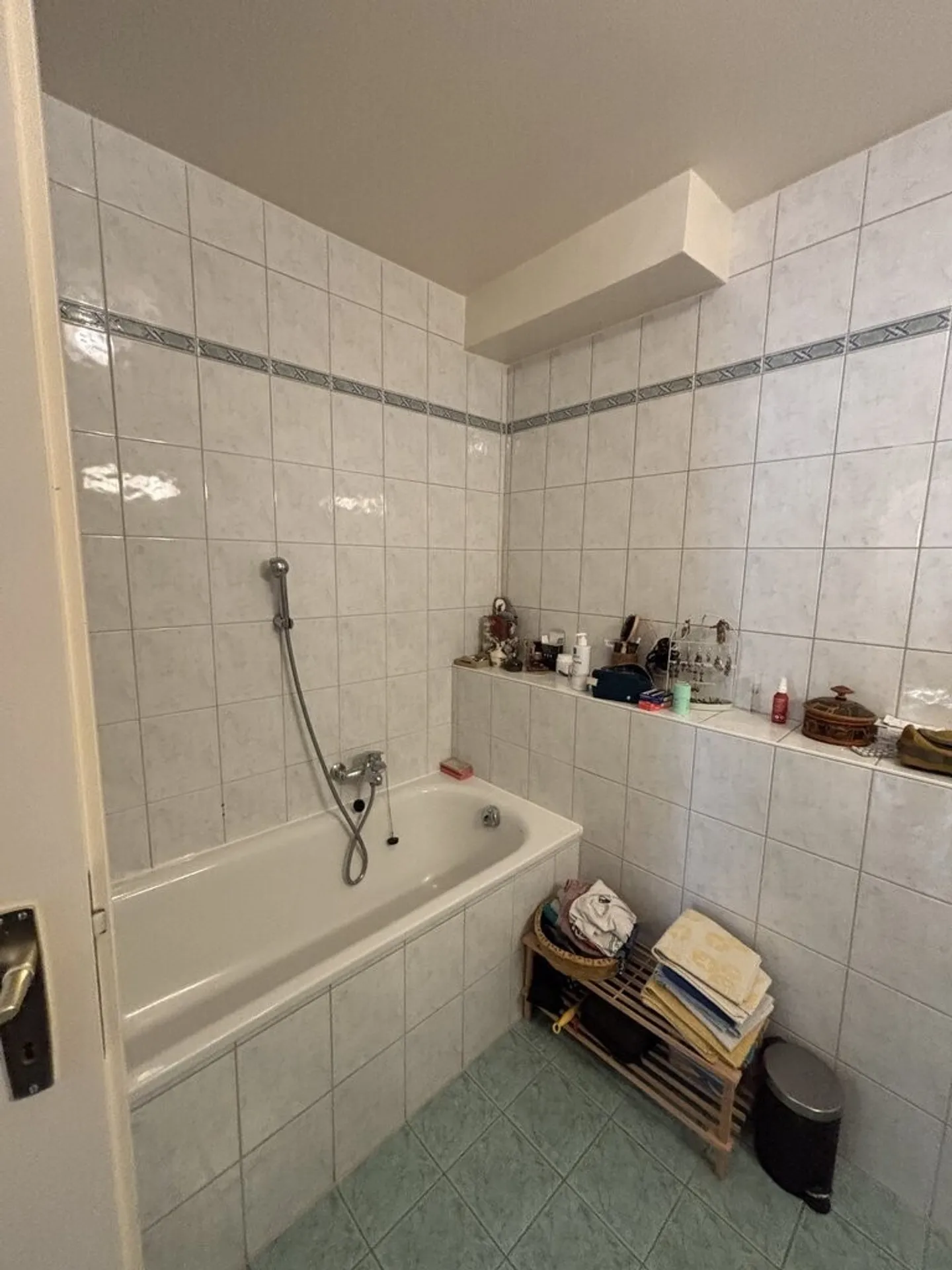 To seize! Spacious accommodation in Vevey! - Photo 8 of 9