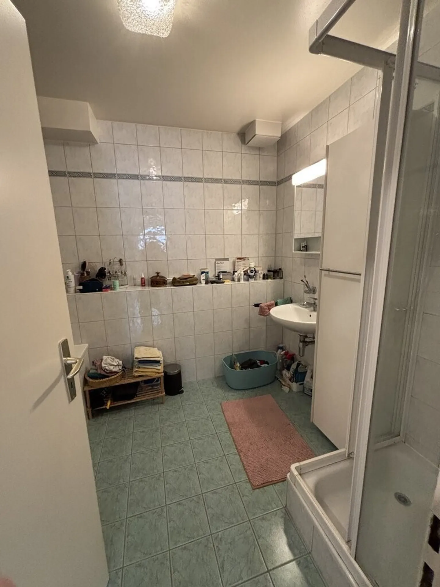 To seize! Spacious accommodation in Vevey! - Photo 9 of 9