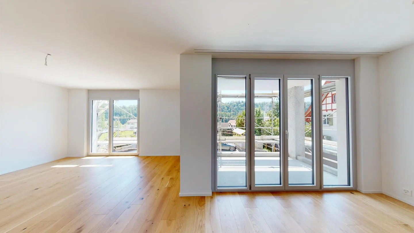 Appartamento di 3.5 locali come nuovo, al piano terra con sala fitness e terrazza sul tetto - Foto 2 di 13