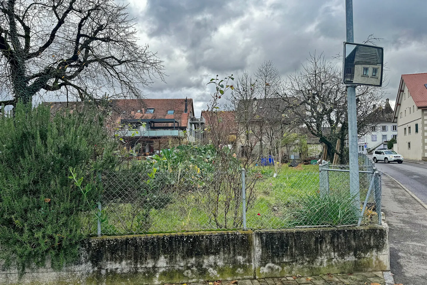 Dorfvermietungsgebäude zur Umwandlung - Foto 3 von 3