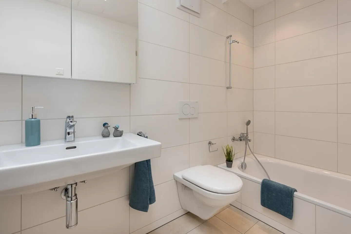 Quartier résidentiel calme avec une haute qualité de vie - Photo 7 sur 9