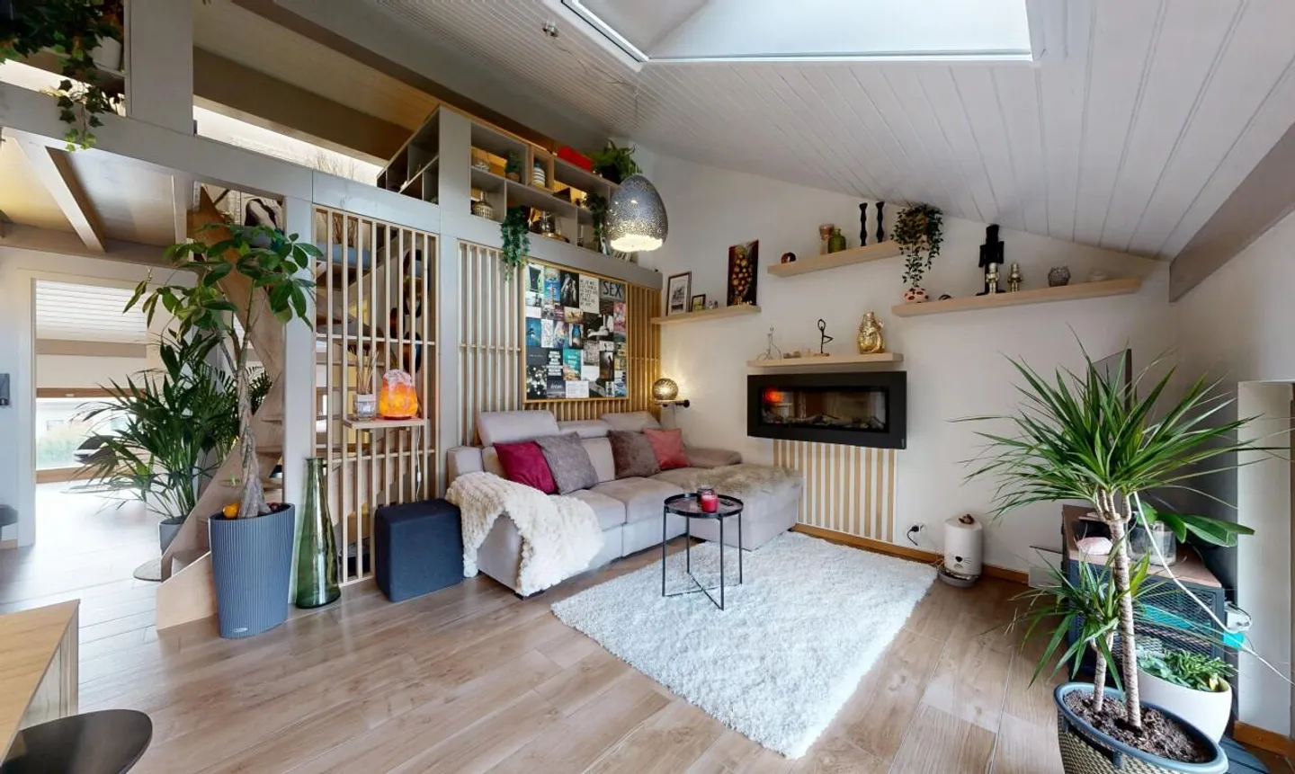 Beautiful 3.5 room renovated apartment in Soral, charm and comfort combined - Photo 7 of 11