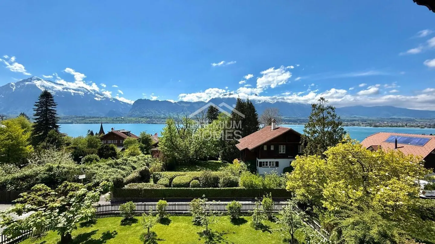 Old building with 636 m² of land - Your realization at Lake Thun! - Photo 5 of 6