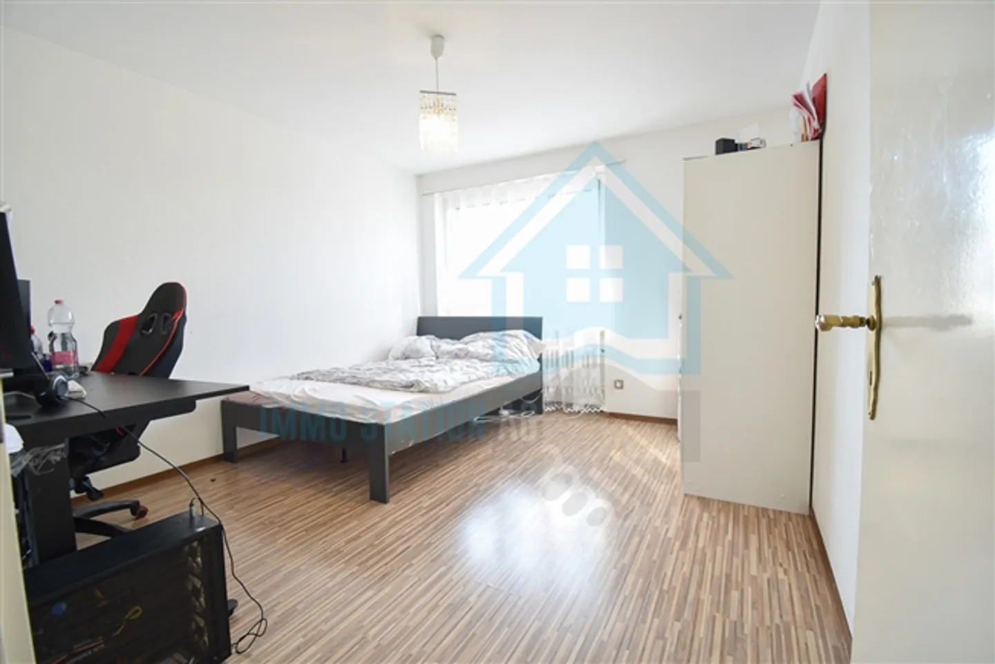 «Helle 4-Zimmer-Wohnung mit Ausbaupotenzial in Winznau SO» - Foto 4 von 11