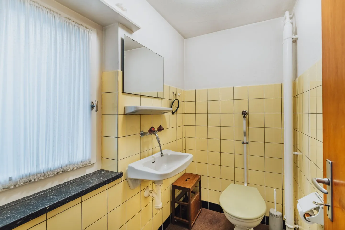 Single-family house in a child-friendly location - Photo 6 of 23