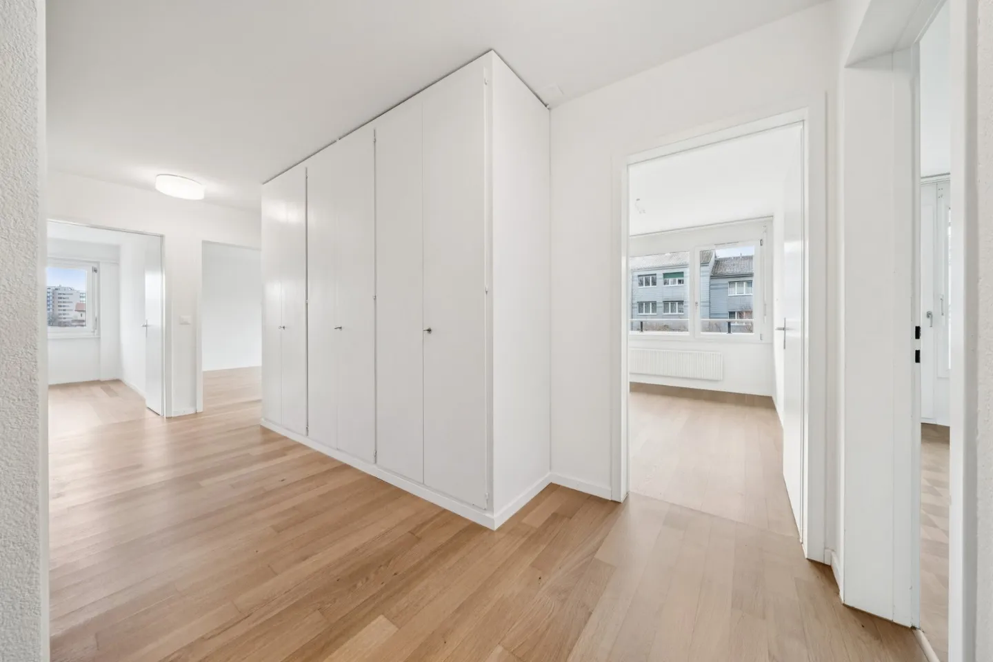 Attrayant appartement de 5.5 pièces au rez-de-chaussée - Photo 1 sur 11