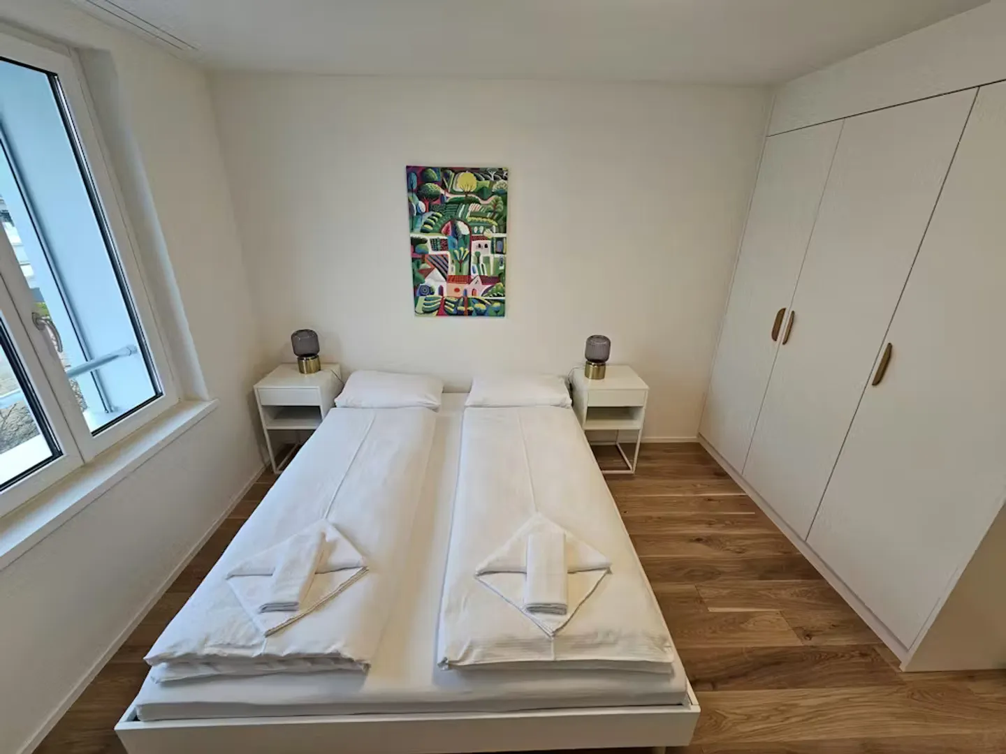 Modern Apartment in Zürich - Photo 2 of 10