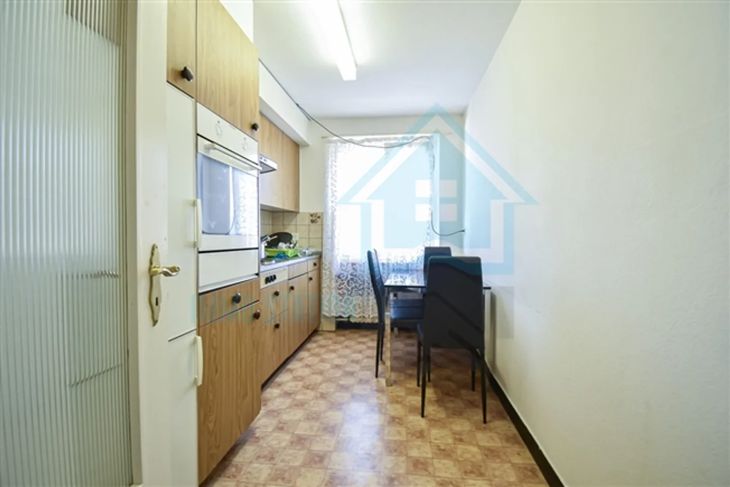 «Helle 4-Zimmer-Wohnung mit Ausbaupotenzial in Winznau SO» - Foto 3 von 11