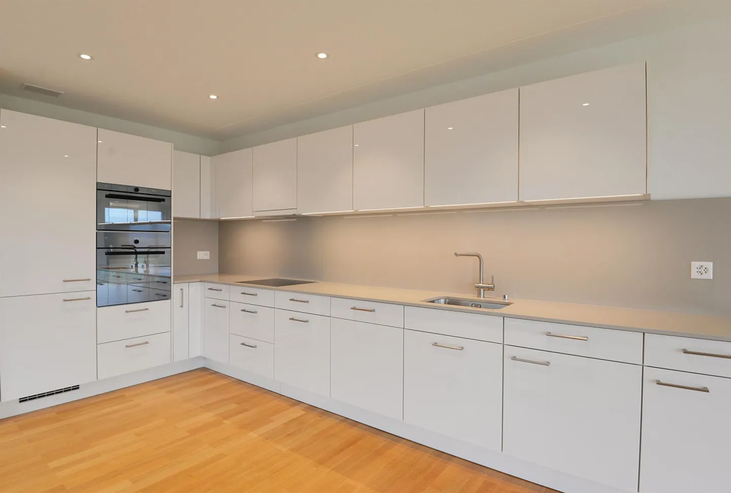 Appartement moderne et lumineux - Photo 2 sur 5