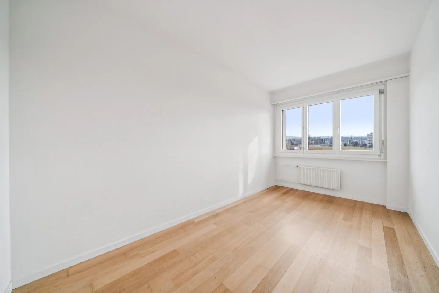 Attrayant appartement de 5.5 pièces au rez-de-chaussée - Photo 8 sur 11