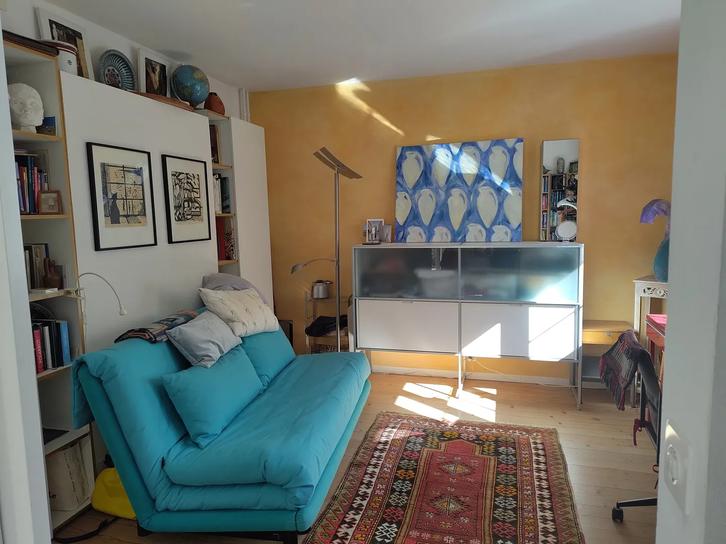 Charmantes Freistehendes Haus mit Garten - Foto 7 von 10