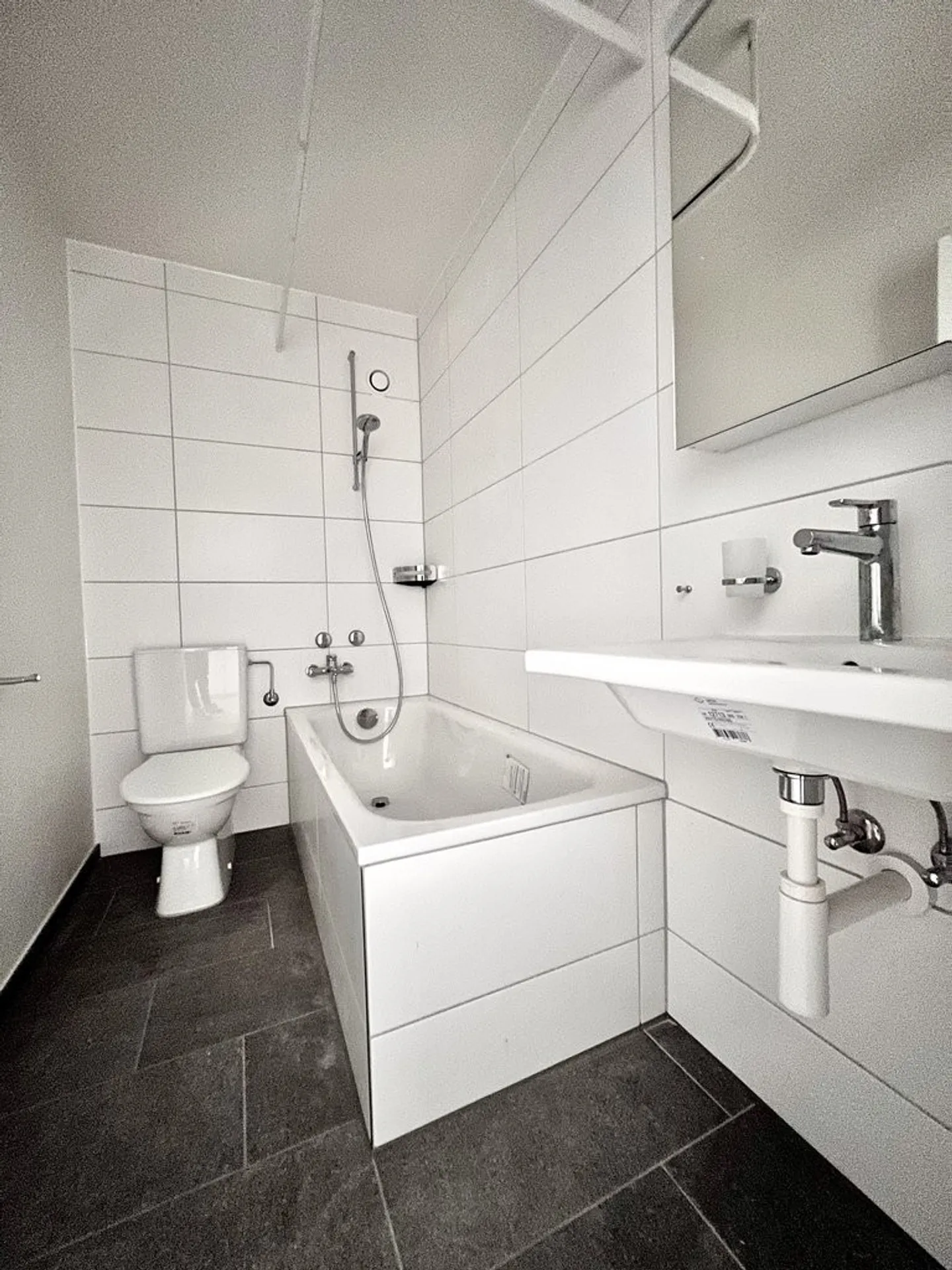 Un appartamento 2.5 da affittare a Bienne - Foto 3 di 5