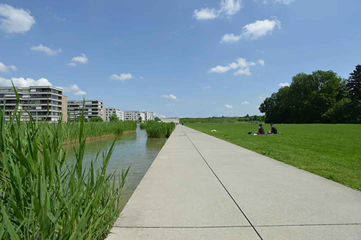 Vivere tra lago e città - AFFITTA SENZA DEPOSITO - Foto 2 di 9