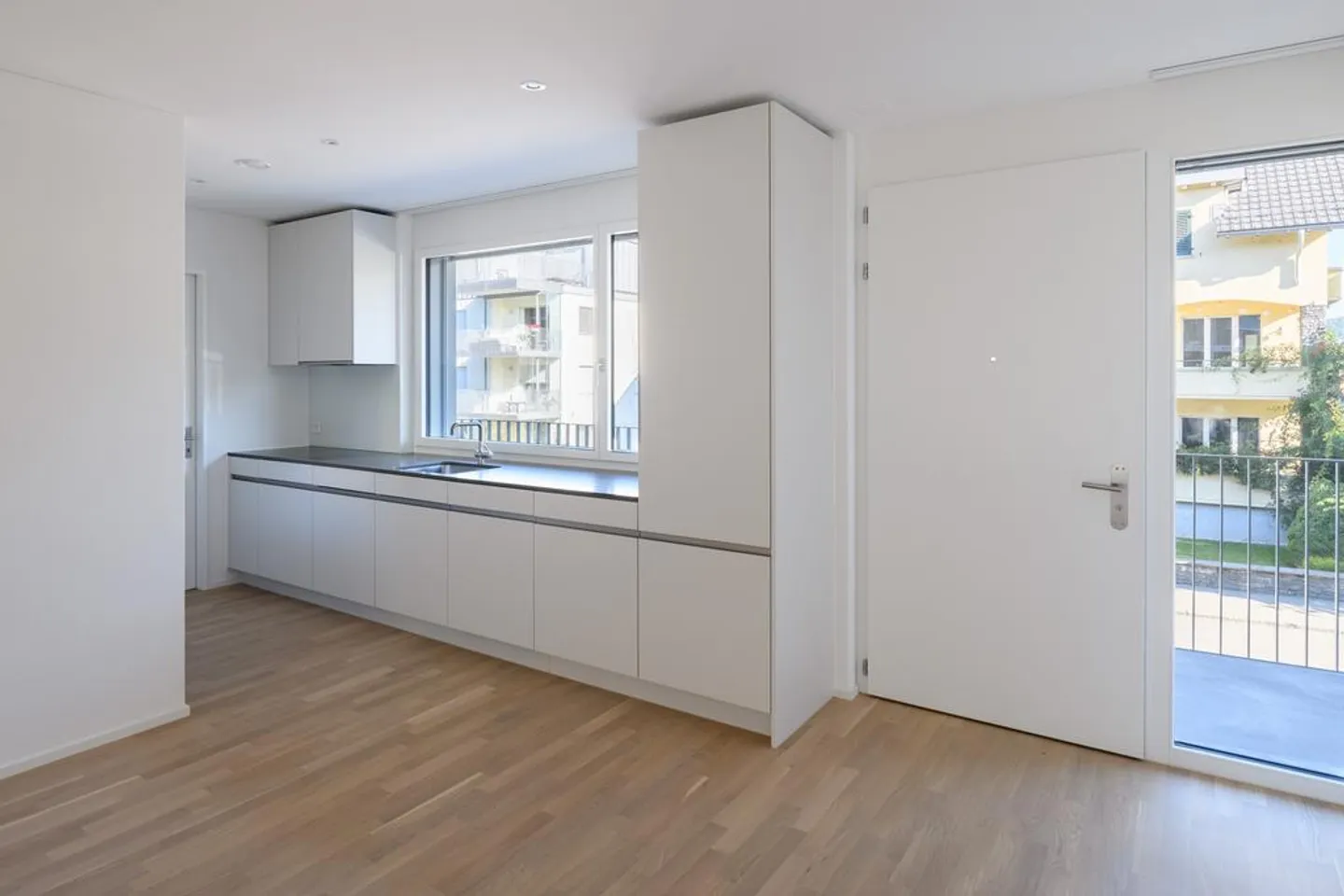 Bellissimo e luminoso appartamento di 2,5 stanze - Foto 5 di 9