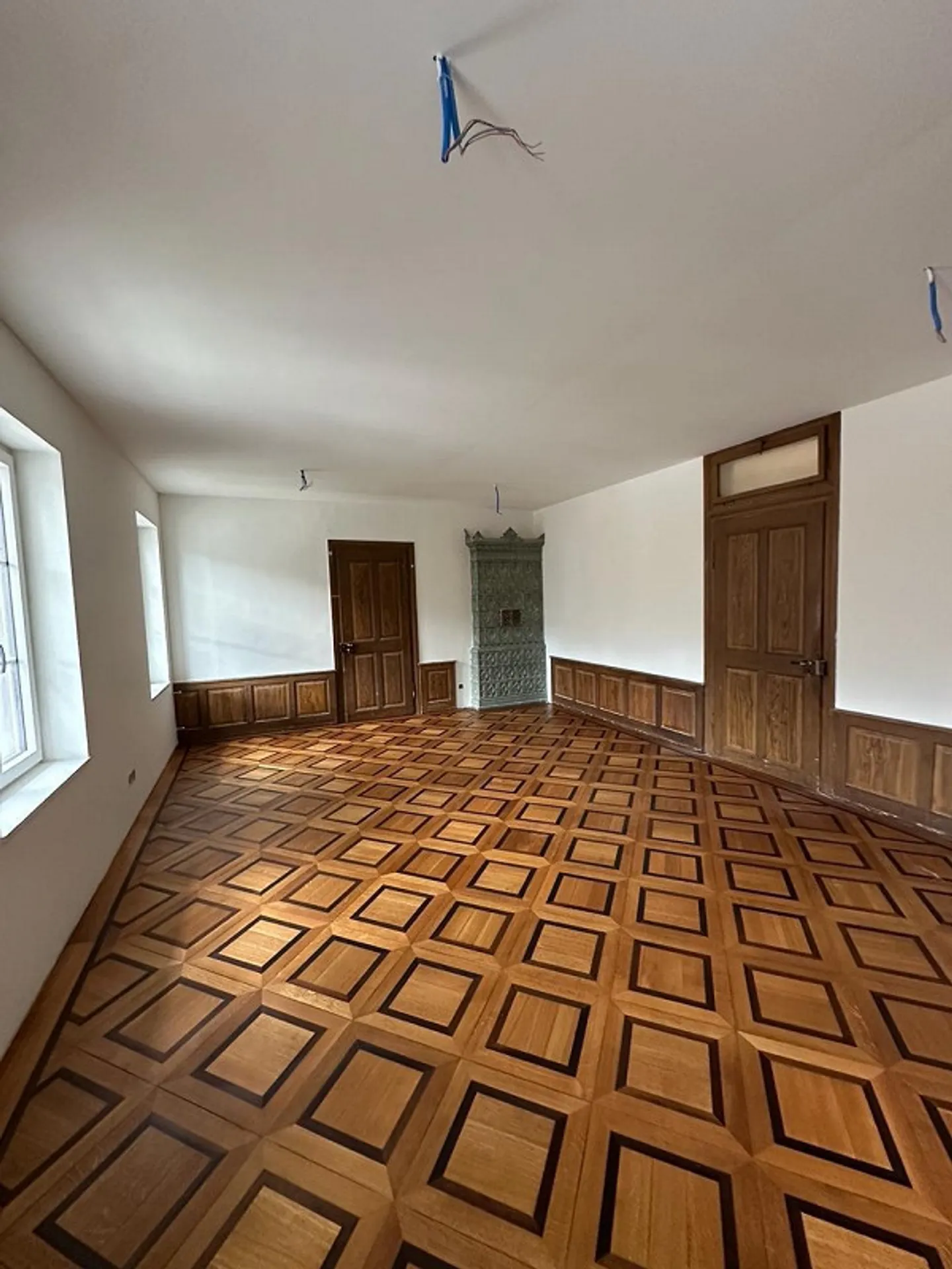 Einzigartiges Wohnen im 150-jährigen Herrschaftshaus 2.5 Zimmer - Photo 3 of 6