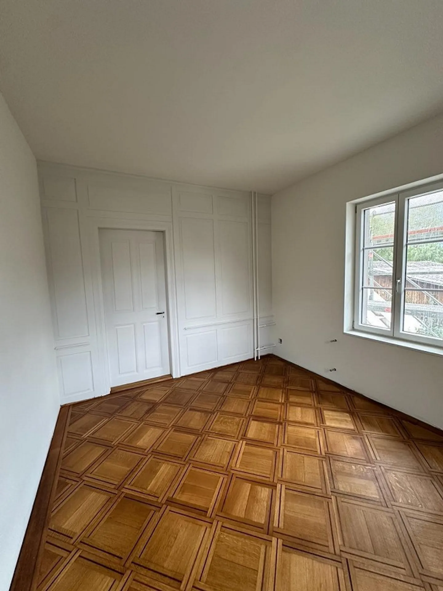 Einzigartiges Wohnen im 150-jährigen Herrschaftshaus 2.5 Zimmer - Photo 4 of 6