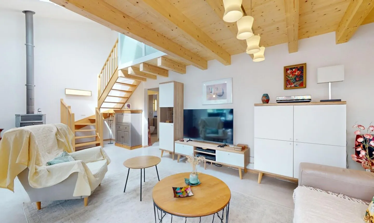 Appartamento con giardino in casa abitativa - Foto 1 di 13